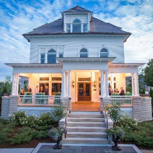 Barrington's White House